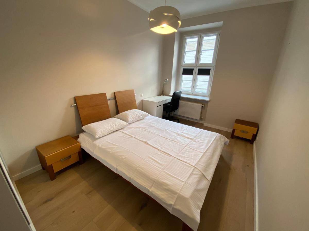 Red Bike Old Town Apartment Opole Ngoại thất bức ảnh