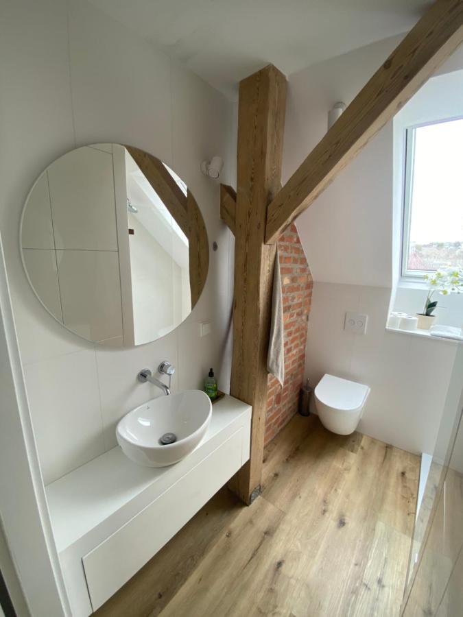 Red Bike Old Town Apartment Opole Ngoại thất bức ảnh
