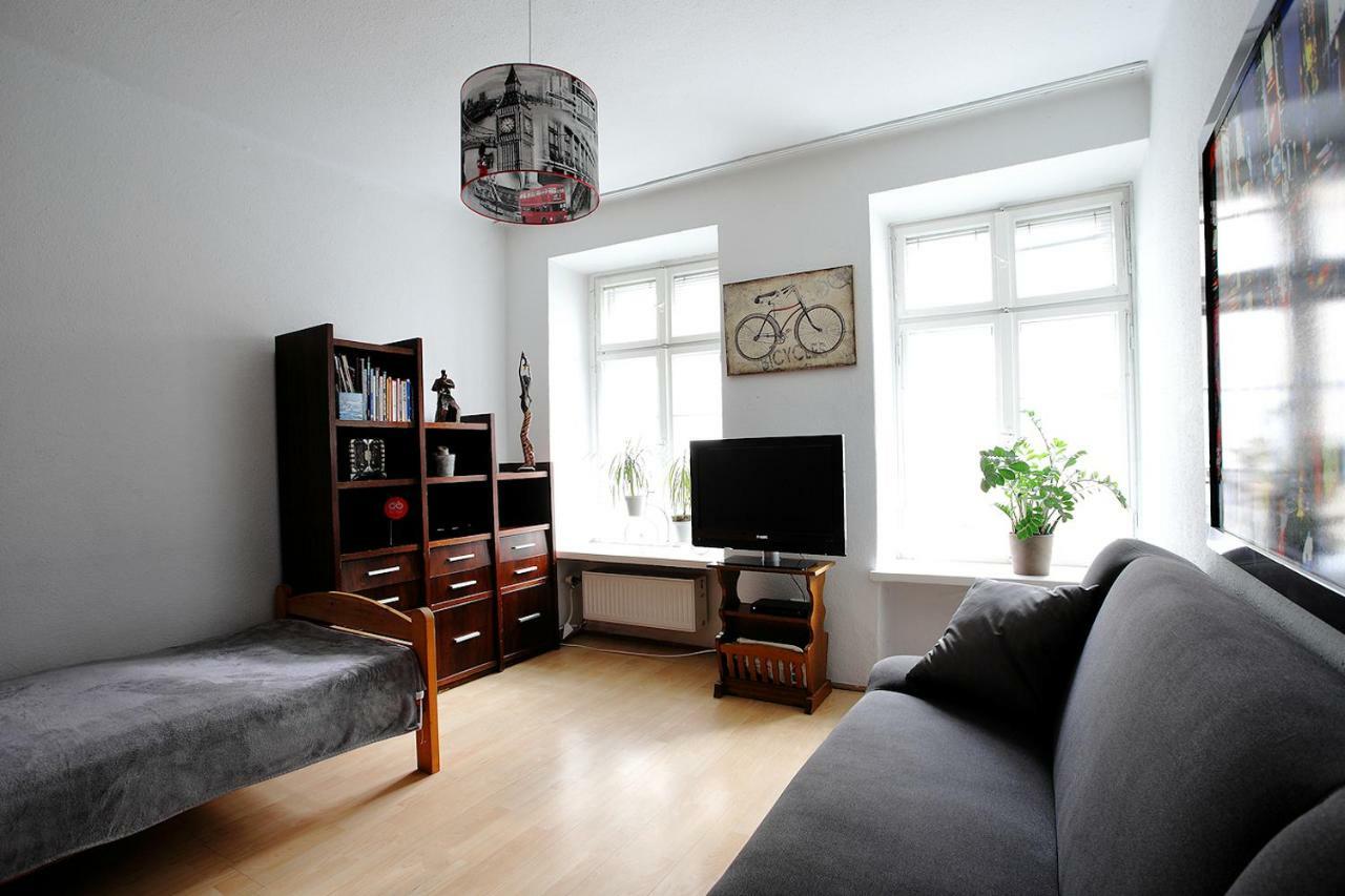 Red Bike Old Town Apartment Opole Ngoại thất bức ảnh